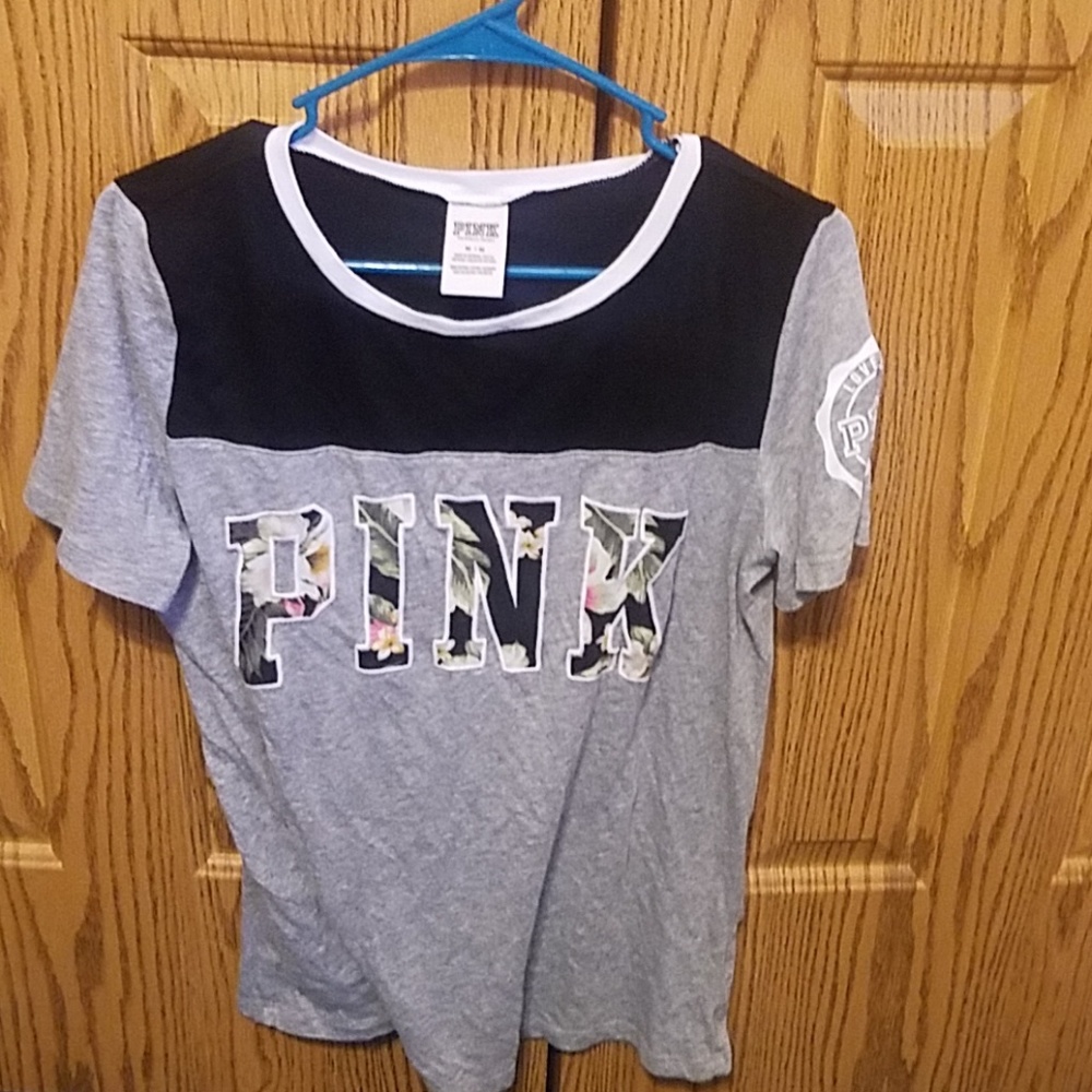 Pink tshirt